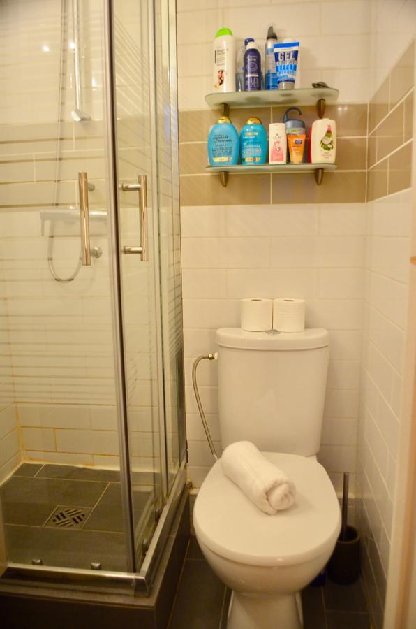 Lovely Studio In The "Marais" Paris Exteriör bild