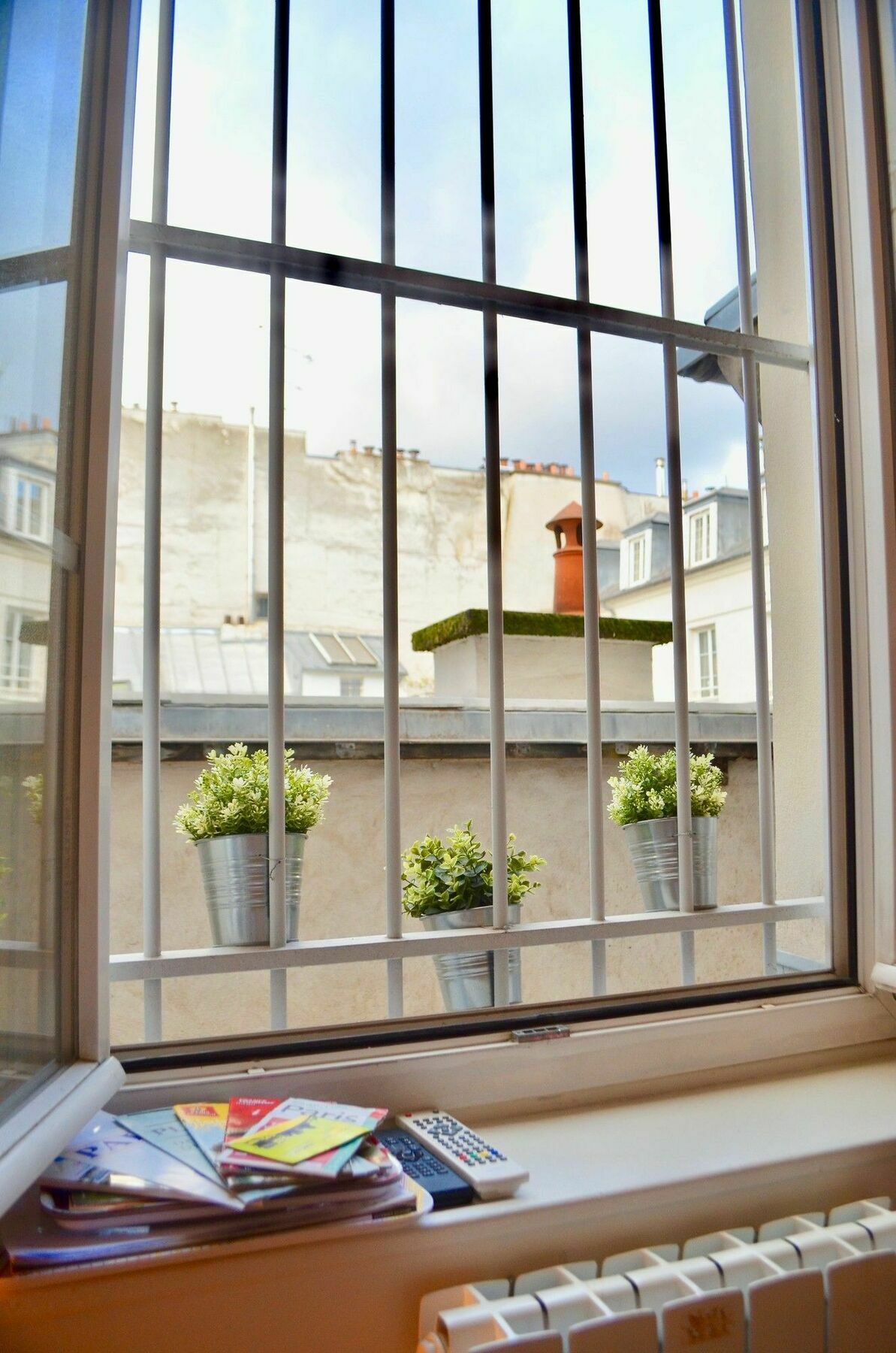Lovely Studio In The "Marais" Paris Exteriör bild